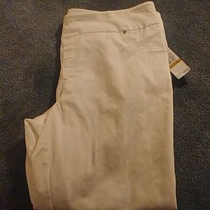 NWT white pants